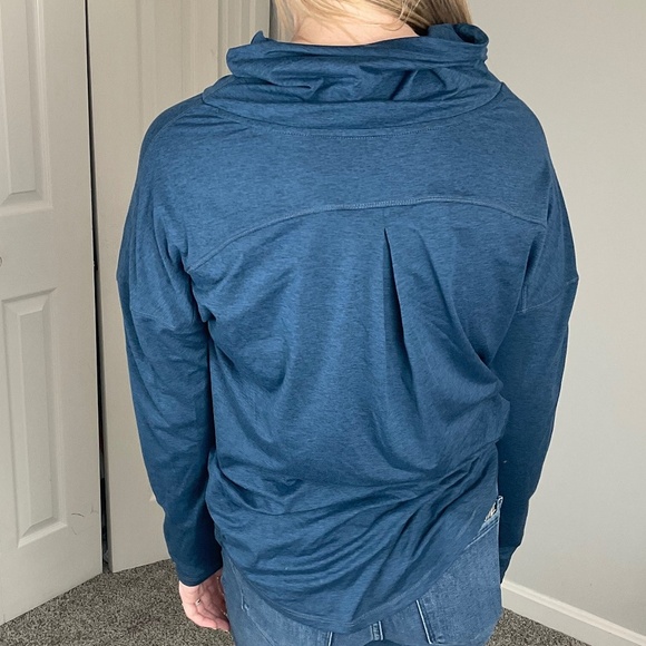 Apana Soft Sweater - Picture 2 of 3